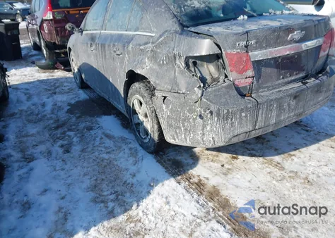 2014 Chevrolet Cruze 1Lt Auto z USA, uszkodzony, nr VIN 1G1PC5SB2E7353638